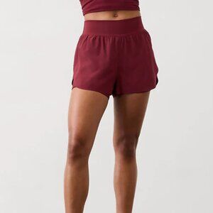 Athleta Crossover High Rise 4" Run Short NWT Redwood M
